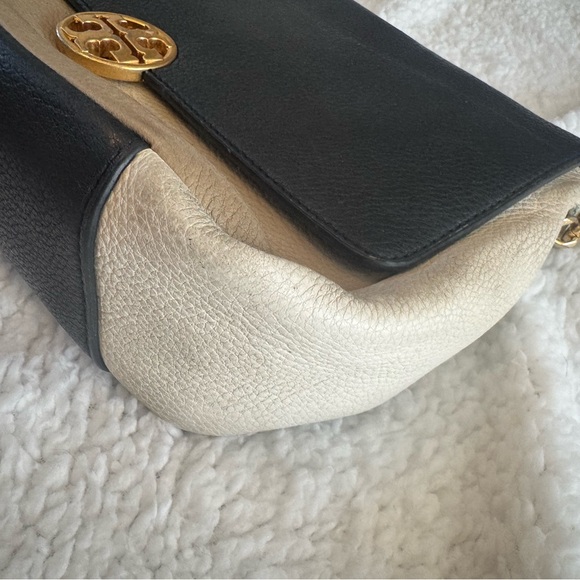 Tory Burch Chelsea Color Block Leather Crossbody - Picture 12 of 15